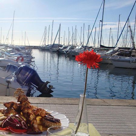 Spacieux Studio A Golfe Juan 2 Minutes Des Plages Vallauris Bagian luar foto